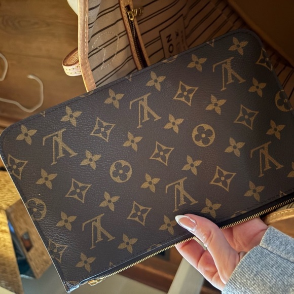 Louis Vuitton Neverfull GM - Picture 4 of 4